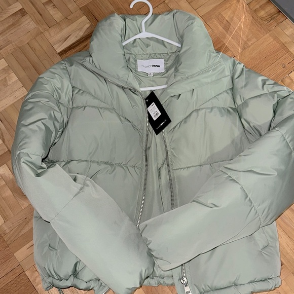 Medium Light green Jacket - Picture 3 of 3